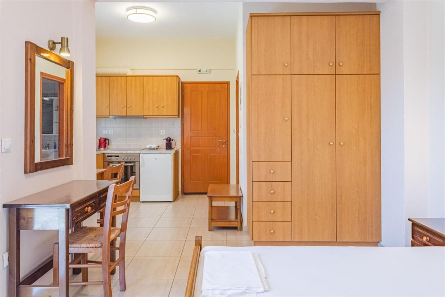 Vasiliki Apartments Stoúpa المظهر الخارجي الصورة