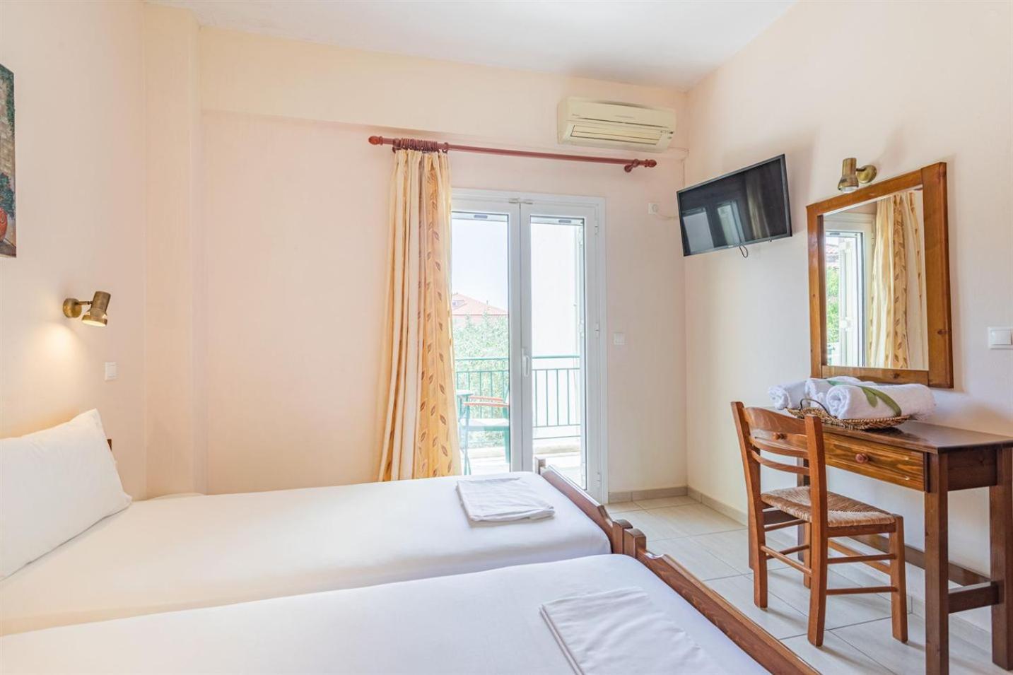 Vasiliki Apartments Stoúpa المظهر الخارجي الصورة